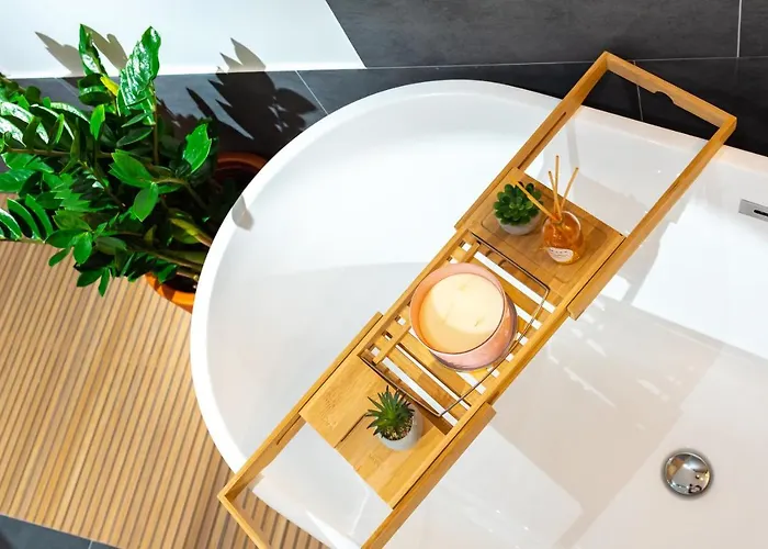 Thome Ego Flat Apartment