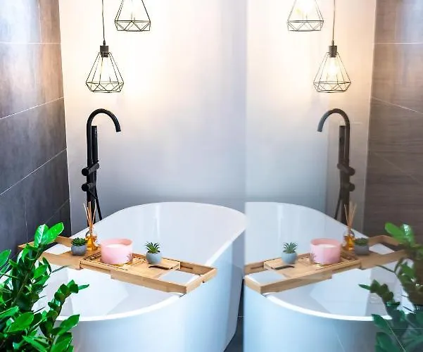 Thome Ego Flat Apartment